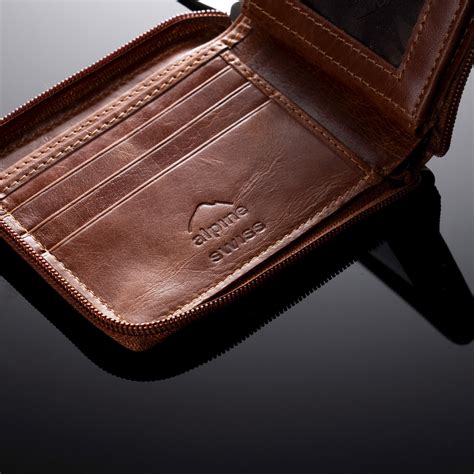 Men's Designer Zip Wallets 